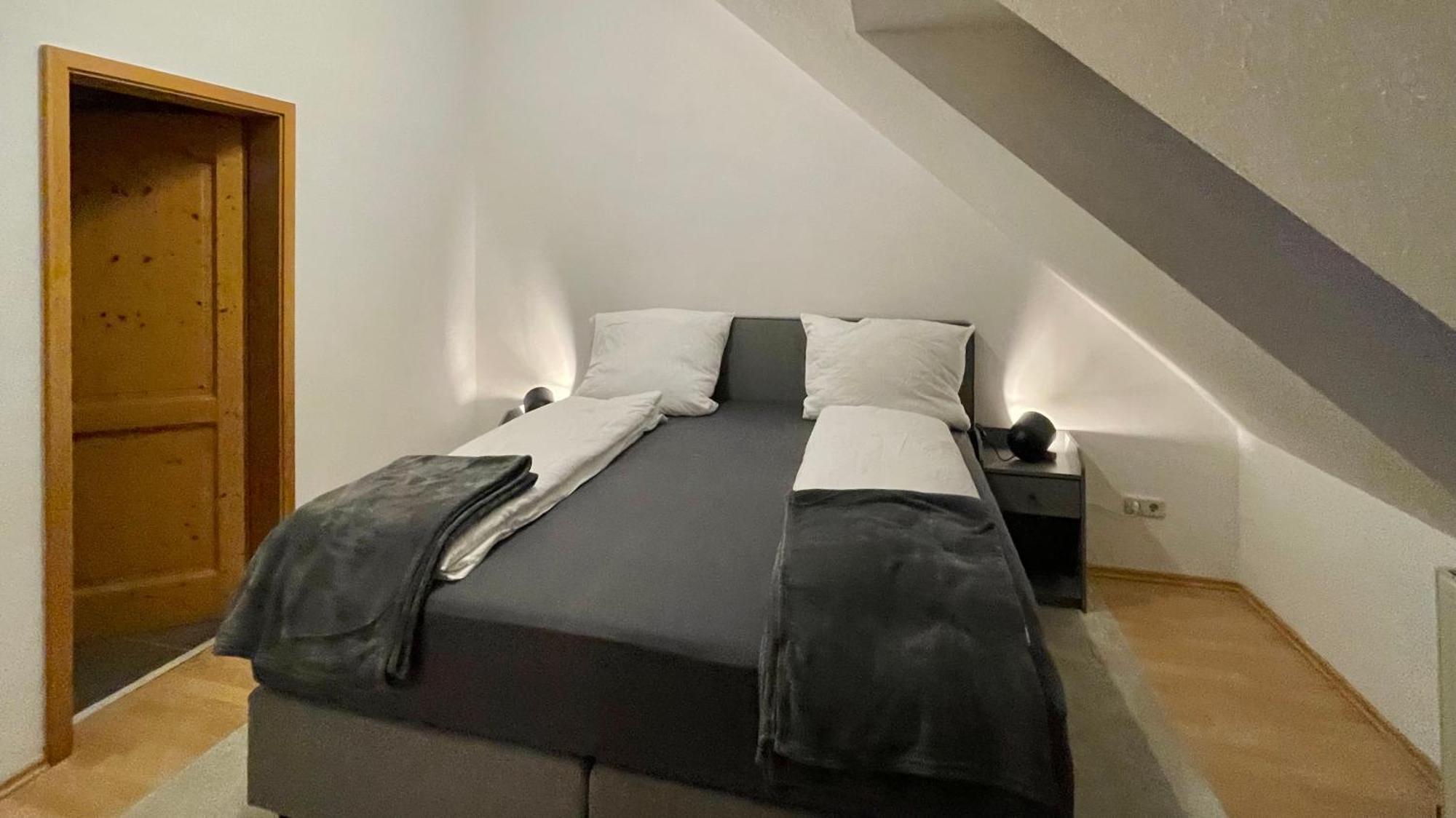 Lofty Luna, Dein Feinzeit Apartment Bamberg Eksteriør bilde